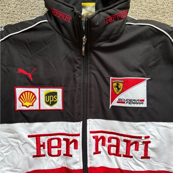 Scuderia Ferrari Racing Jacket - Picture 3 of 7